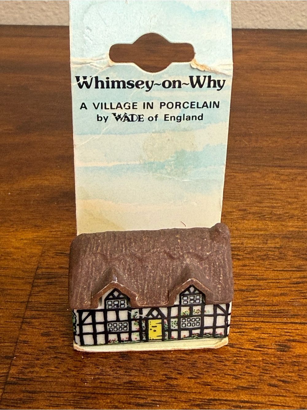 Wade England Figurine Whimsey On Why Pump Cottage